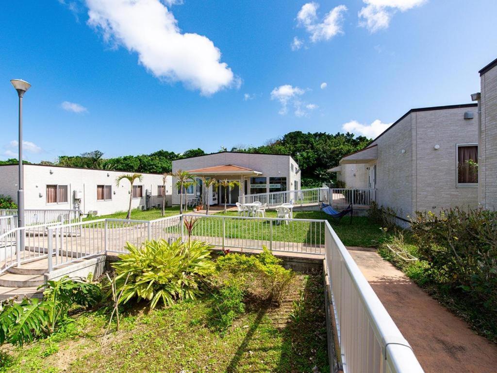 Rich Reson Ishigaki Hotel Ishigaki  Exterior photo